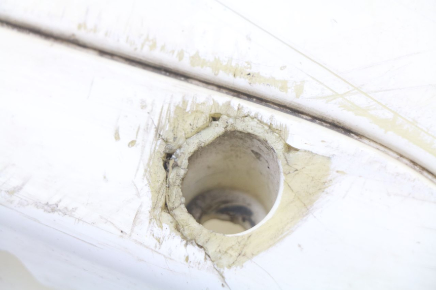 photo de CACHE CHASSIS LATERAL DROIT ERIDER CARGO 1 (2009 - 2018) - État de surface