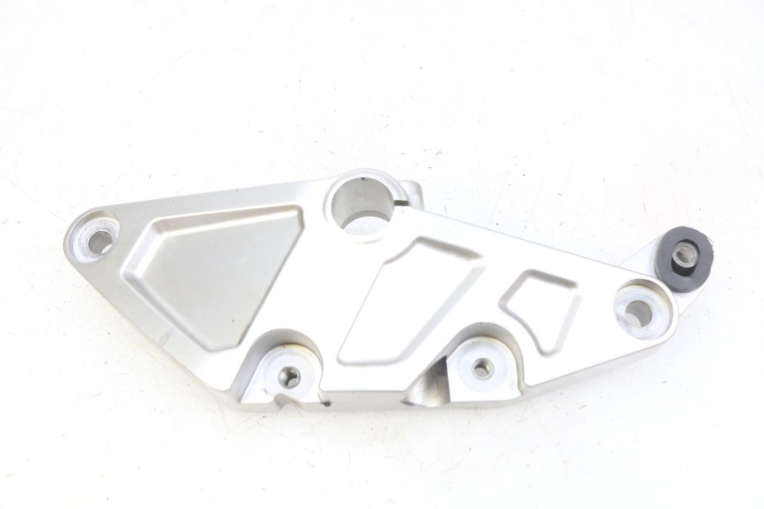 photo de CACHE CHASSIS LATERAL DROIT HONDA CB R 1000 (2018 - 2023) - Vue principale