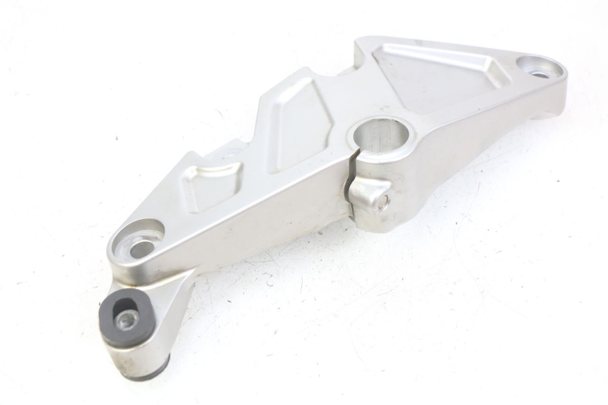 photo de CACHE CHASSIS LATERAL DROIT HONDA CB R 1000 (2018 - 2023) - Vue d’ensemble