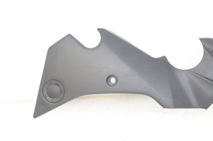 photo de CACHE CHASSIS LATERAL DROIT KAWASAKI ER-6 ER6 N 650 (2012 - 2016) - Autre angle de vue