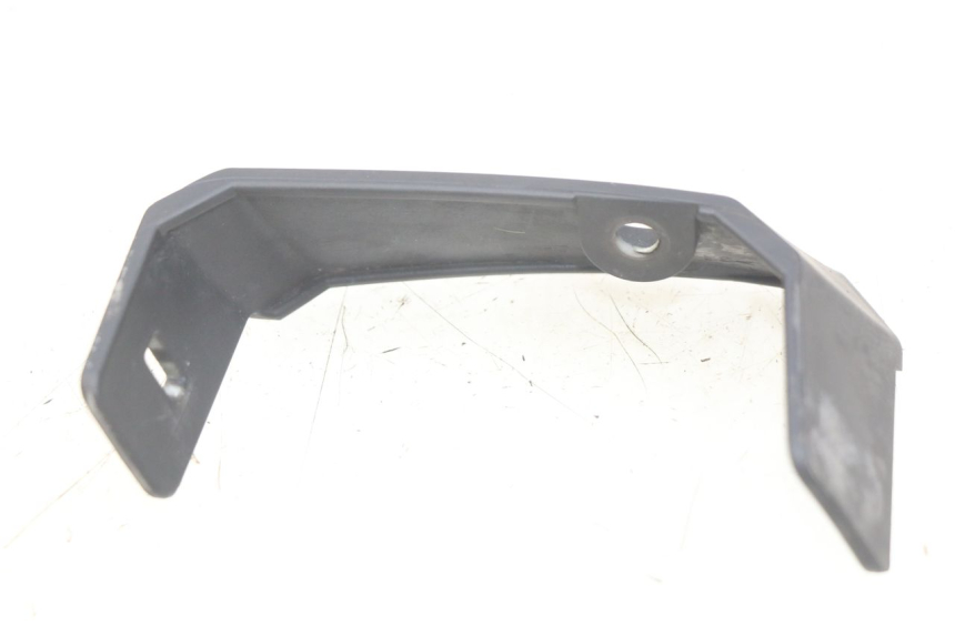 photo de CACHE CHASSIS LATERAL DROIT HONDA FJS SILVERWING SILVER WING 400 (2009 - 2016) - Zoom état d’usage