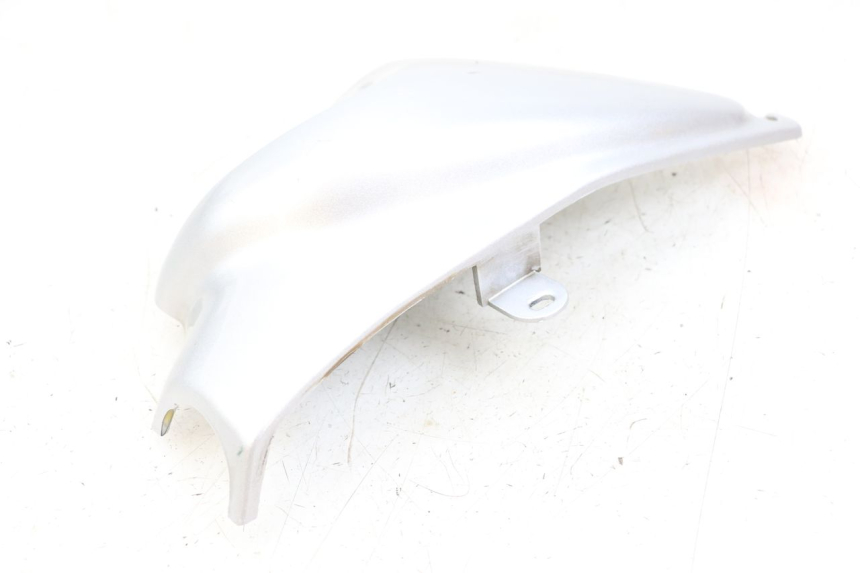 photo de Right side lateral frame cover HYOSUNG GF 125 (2001 - 2005) - Points de fixation