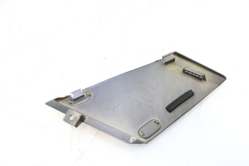 photo de CACHE CHASSIS LATERAL DROIT KAWASAKI GPX F ZX750F 750 (1986 - 1990) - Autre angle de vue