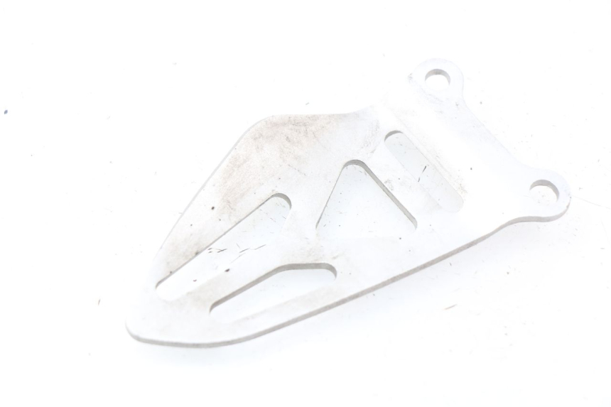 photo de CACHE CHASSIS LATERAL DROIT SUZUKI GSX-R GSXR 750 (2011 - 2016) - Détail de la pièce