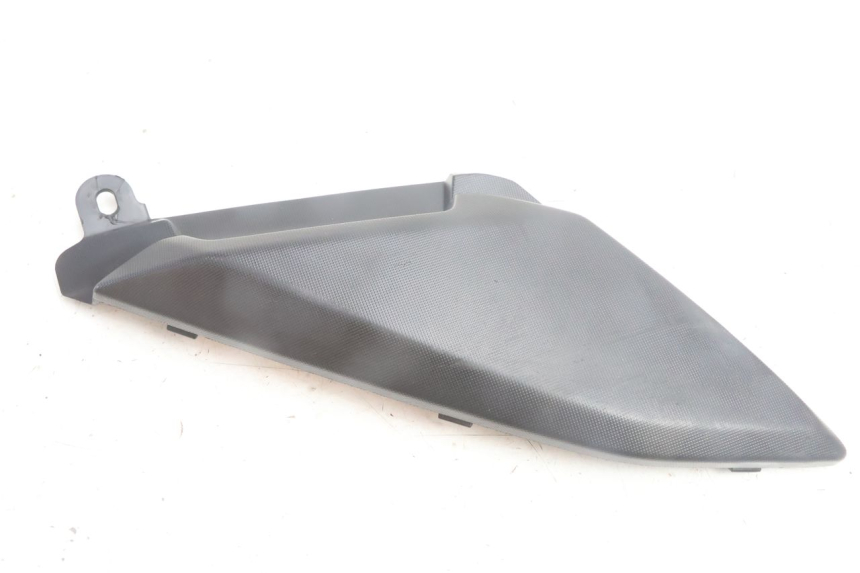 photo de CACHE CHASSIS LATERAL DROIT YAMAHA N-MAX NMAX 125 (2021 - 2024) - Détail de la pièce