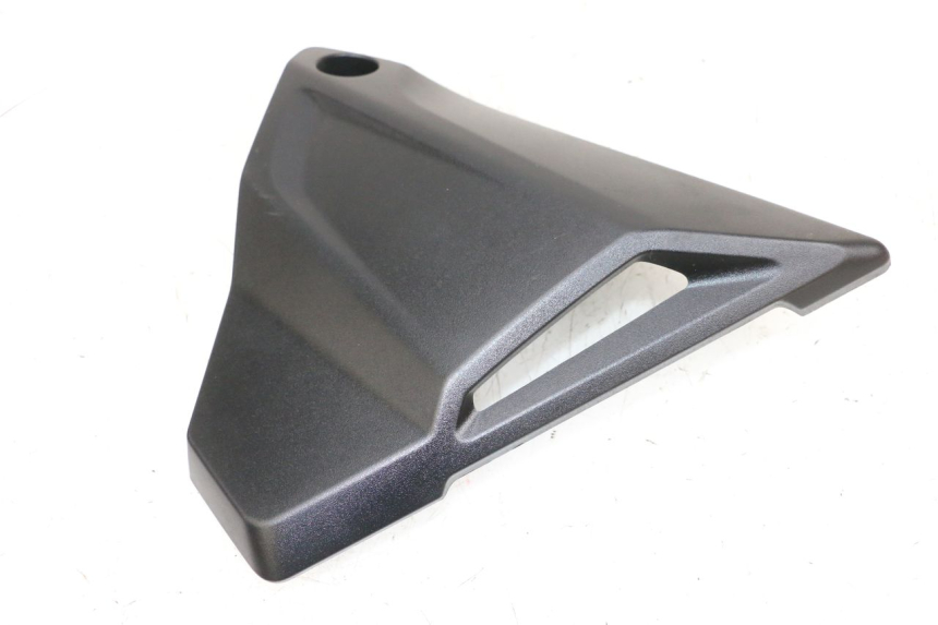 photo de CACHE CHASSIS LATERAL DROIT BMW R GS 1250 (2021 - 2024) - Vue principale