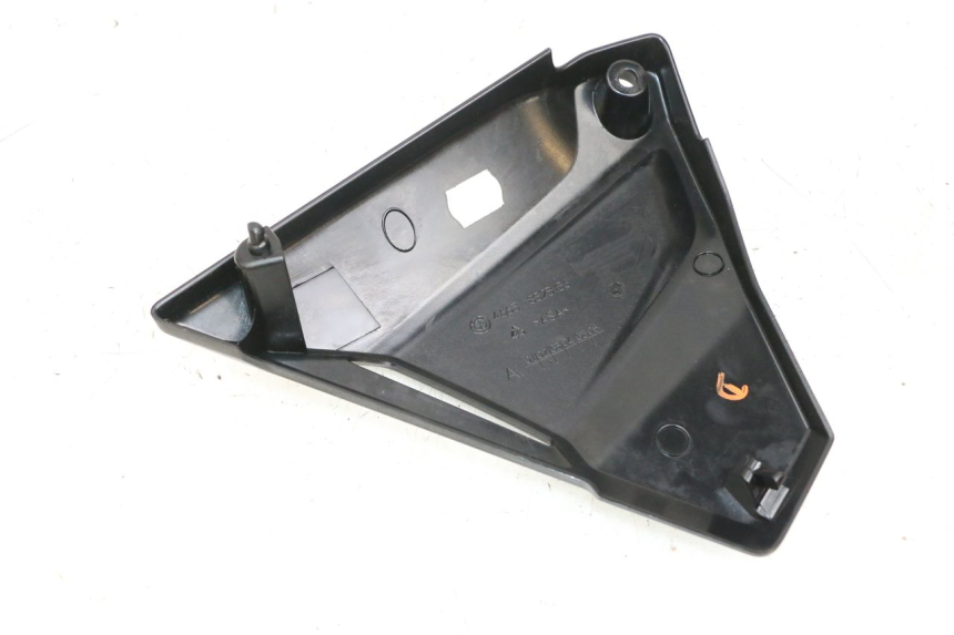 photo de CACHE CHASSIS LATERAL DROIT BMW R GS 1250 (2021 - 2024) - Zoom état d’usage