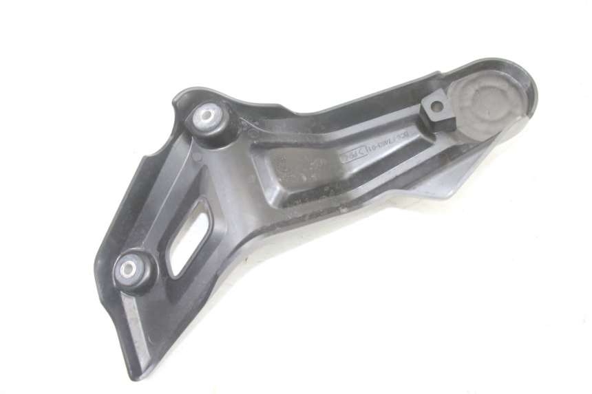 photo de CACHE CHASSIS LATERAL DROIT YAMAHA TRACER 7 700 (2020 - 2024) - Autre angle de vue