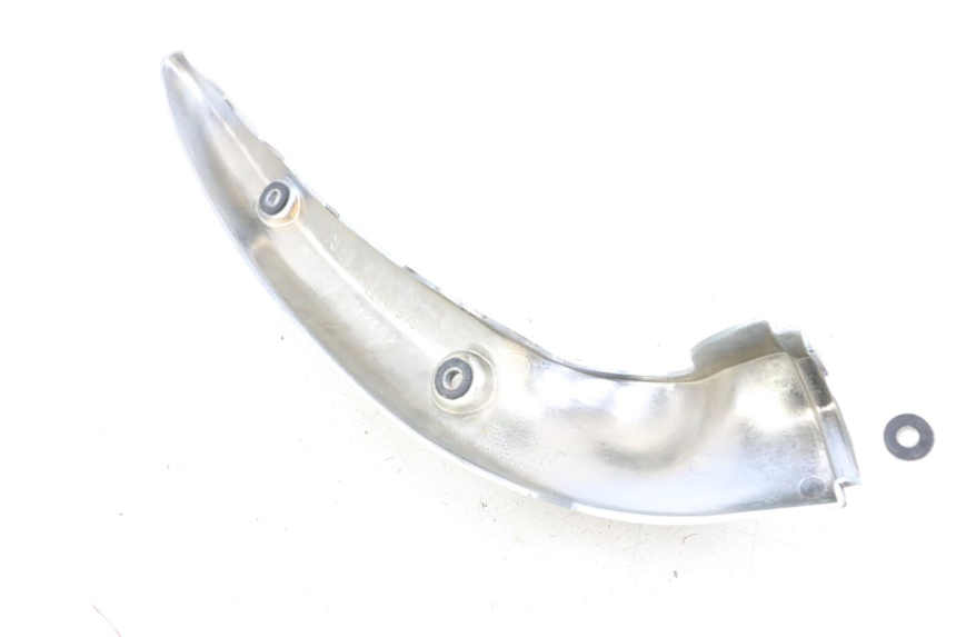 photo de Right side lateral frame cover SUZUKI VL INTRUDER 125 (2004 - 2007) - Détail de la pièce