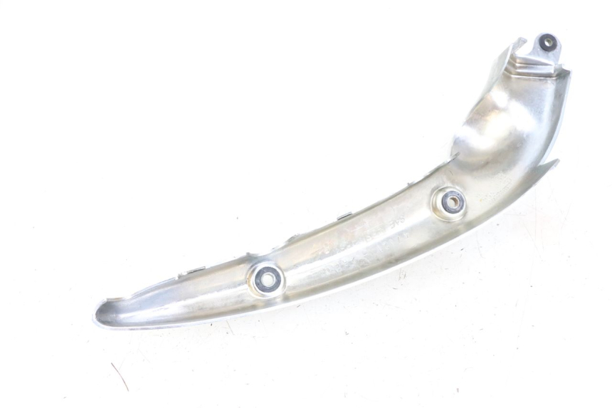 photo de Right side lateral frame cover SUZUKI VL INTRUDER 125 (2004 - 2007) - Zoom état d’usage