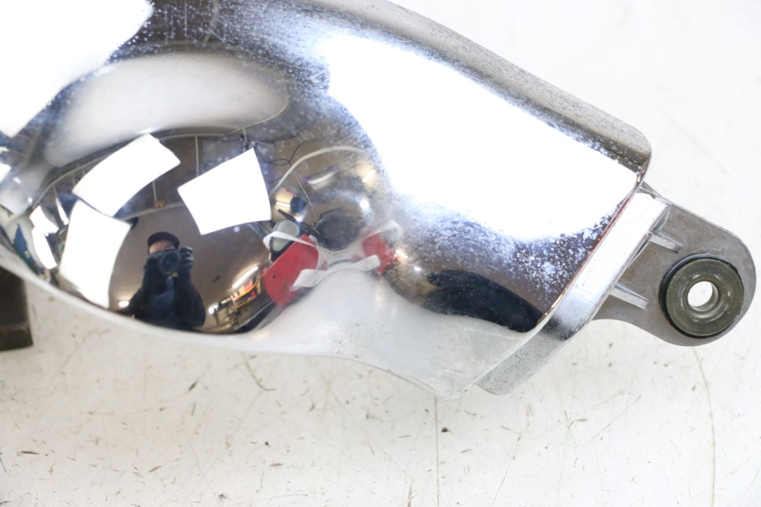 photo de Right side lateral frame cover SUZUKI VL INTRUDER 125 (2004 - 2007) - État de surface