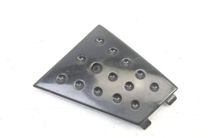 photo de CACHE CHASSIS LATERAL DROIT PIAGGIO XEVO - X EVO 125 (2007 - 2017) - Vue principale