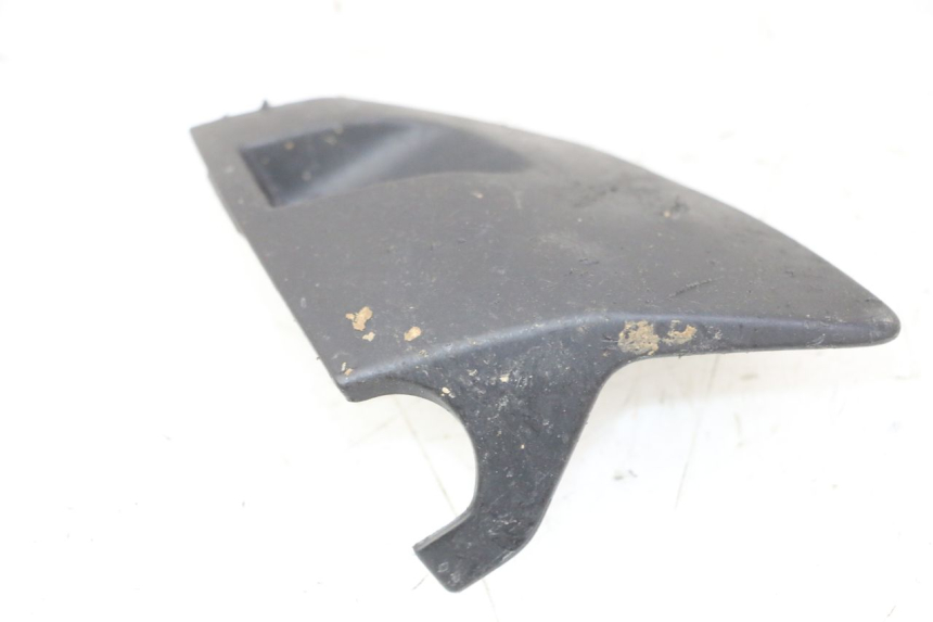 photo de CACHE CHASSIS LATERAL DROIT YAMAHA YZF YZ-F 450 (2014 - 2016) - Zoom état d’usage