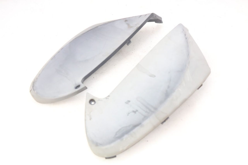 photo de CACHE CHASSIS LATERAL PIAGGIO FLY 100 (2006 - 2010) - Vue principale