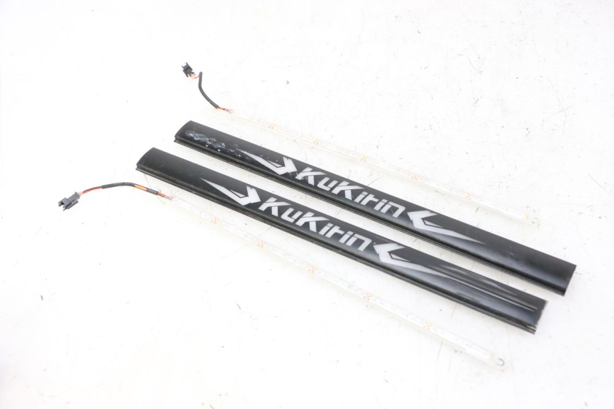 photo de CACHE CHASSIS LATERAL KUKIRIN G2 MASTER 1 - Vue principale