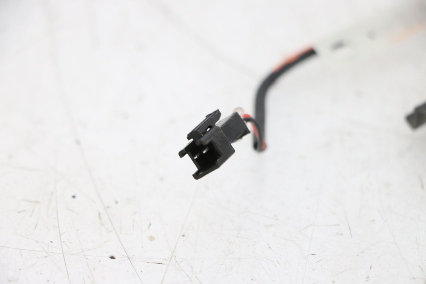 photo de CACHE CHASSIS LATERAL KUKIRIN G2 MASTER 1 - Zoom état d’usage