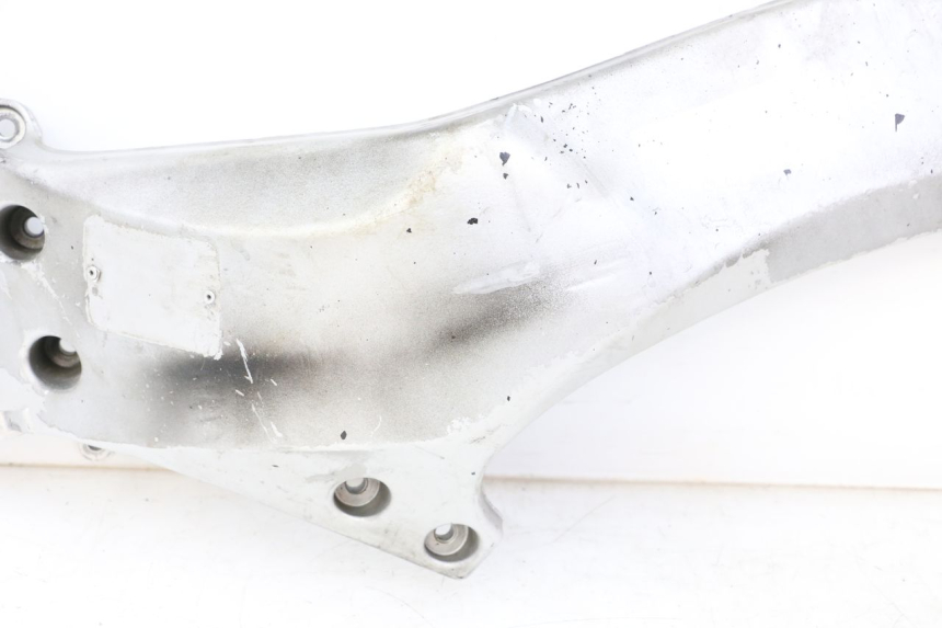 photo de CACHE CHASSIS LATERAL GAUCHE APRILIA RS 50 (1999 - 2005) - Détails caractéristiques