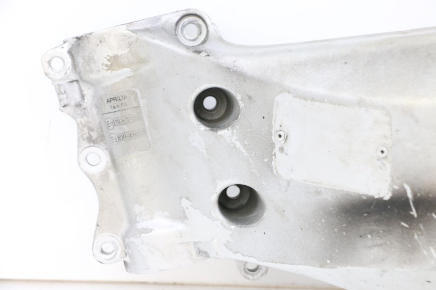 photo de CACHE CHASSIS LATERAL GAUCHE APRILIA RS 50 (1999 - 2005) - Zoom composants
