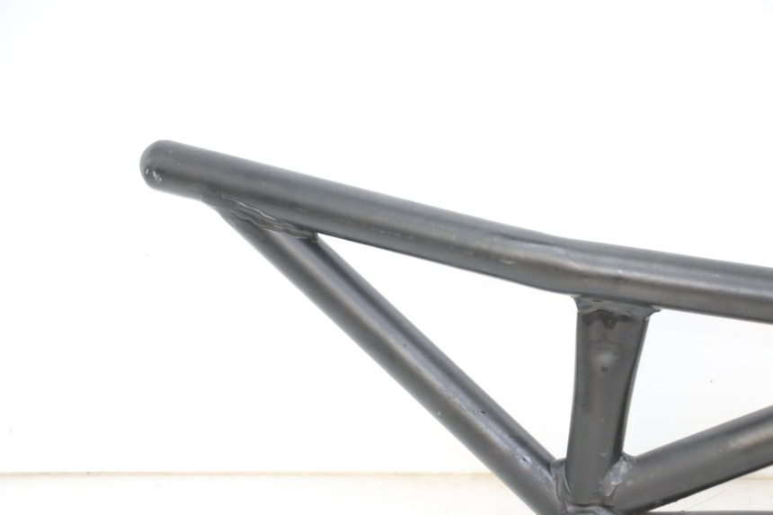 photo de CACHE CHASSIS LATERAL GAUCHE EBROH BRAVO GLE 1 (2020 - 2024) - Vue d’ensemble