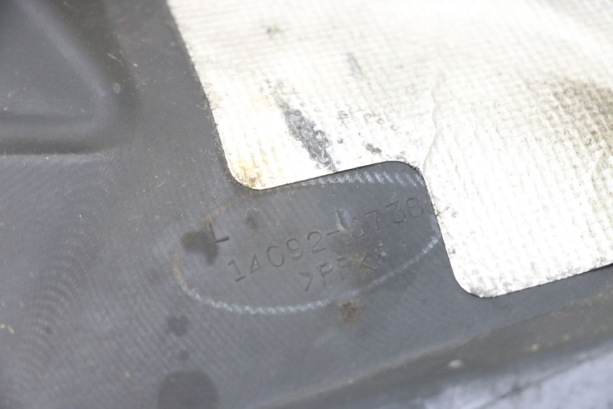 photo de CACHE CHASSIS LATERAL GAUCHE KAWASAKI ER-6 ER6 F ABS 650 (2012 - 2016) - Gros plan technique