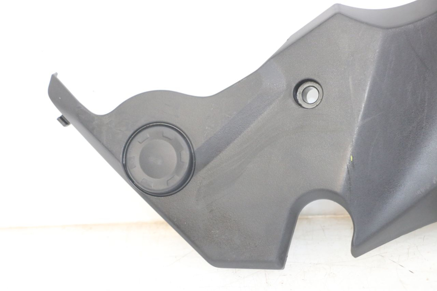 photo de CACHE CHASSIS LATERAL GAUCHE KAWASAKI ER-6 ER6 N 650 (2012 - 2016) - État de surface