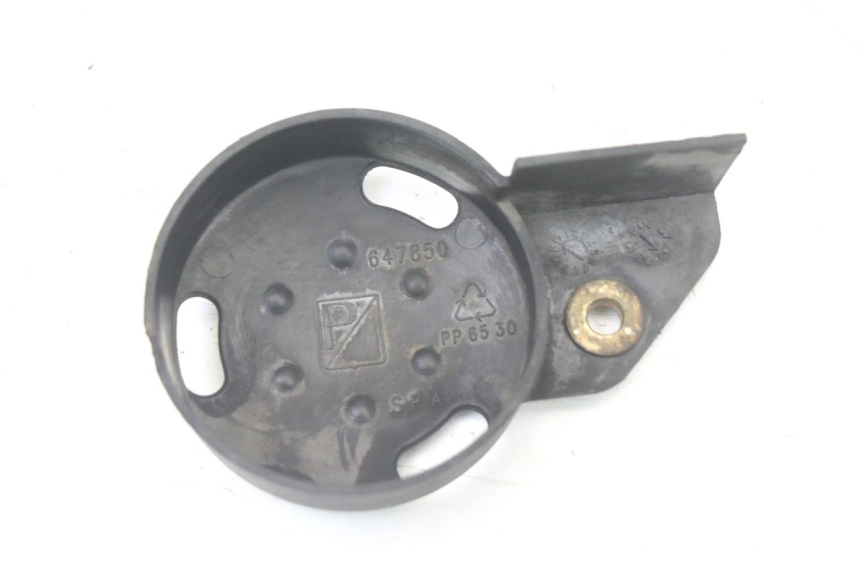 photo de CACHE CHASSIS LATERAL GAUCHE GILERA NEXUS 300 (2008 - 2013) - Autre angle de vue