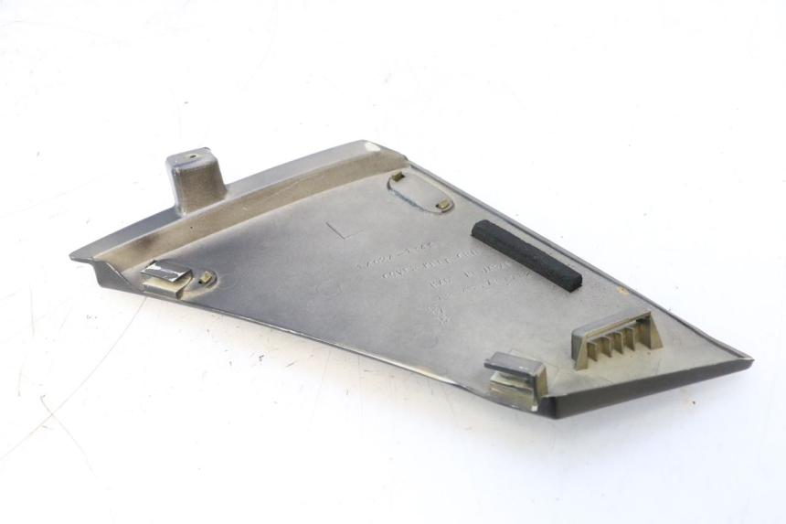 photo de CACHE CHASSIS LATERAL GAUCHE KAWASAKI GPX F ZX750F 750 (1986 - 1990) - Détail de la pièce