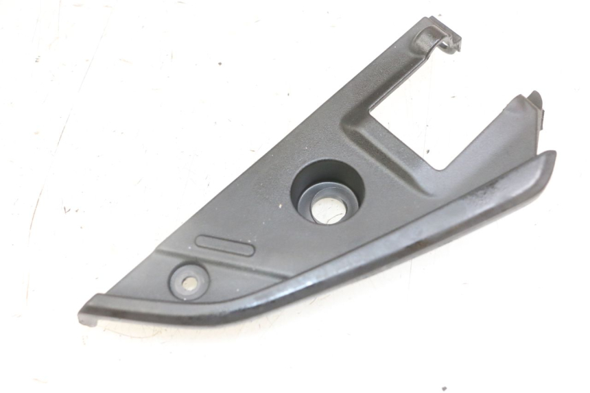 photo de CACHE CHASSIS LATERAL GAUCHE HONDA SH i 300 (2015 - 2020) - Vue principale