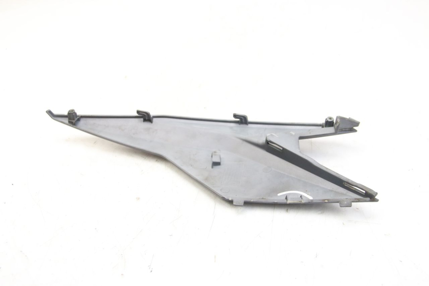 photo de CACHE CHASSIS LATERAL GAUCHE SYM JET 14 4T 50 (2018 - 2022) - Autre angle de vue
