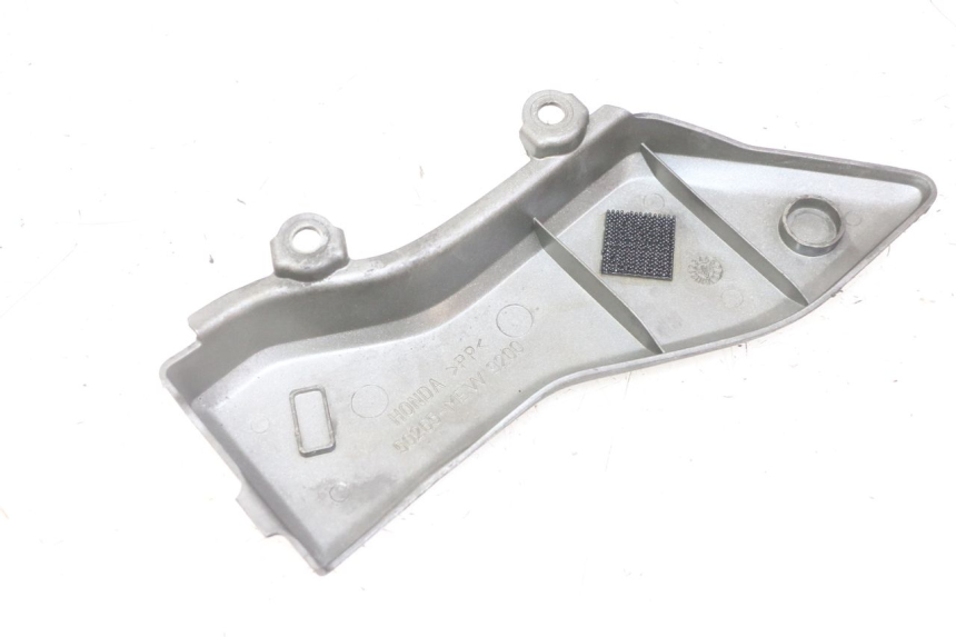 photo de CACHE CHASSIS LATERAL GAUCHE HONDA NTV DEAUVILLE ABS 700 (2007 - 2016) - Zoom état d’usage