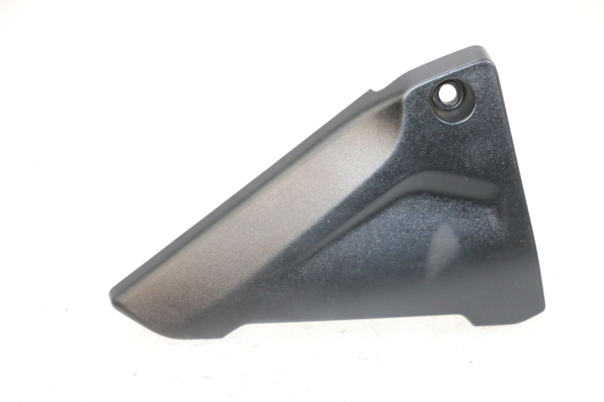 photo de CACHE CHASSIS LATERAL GAUCHE BMW R GS 1250 (2021 - 2024) - Vue principale