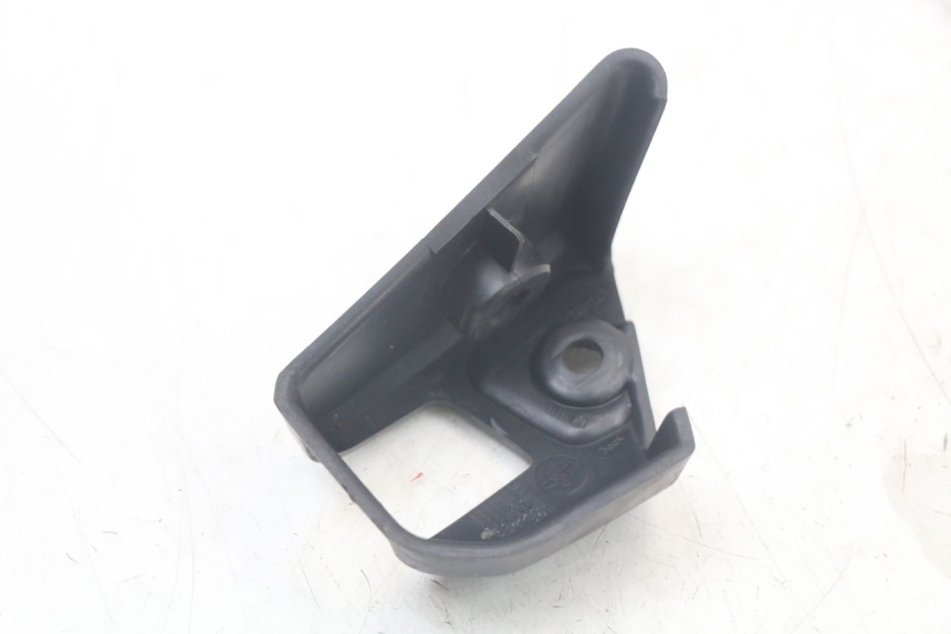 photo de CACHE CHASSIS LATERAL GAUCHE PEUGEOT SPEEDFIGHT 100 (1997 - 2007) - Autre angle de vue