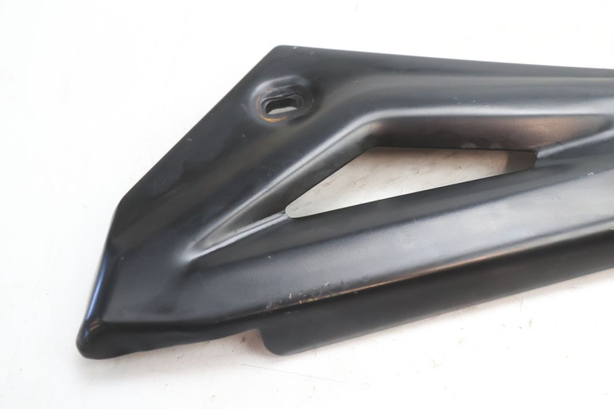 photo de CACHE CHASSIS LATERAL GAUCHE YAMASAKI STREET 50 (2013 - 2018) - Détail de la pièce