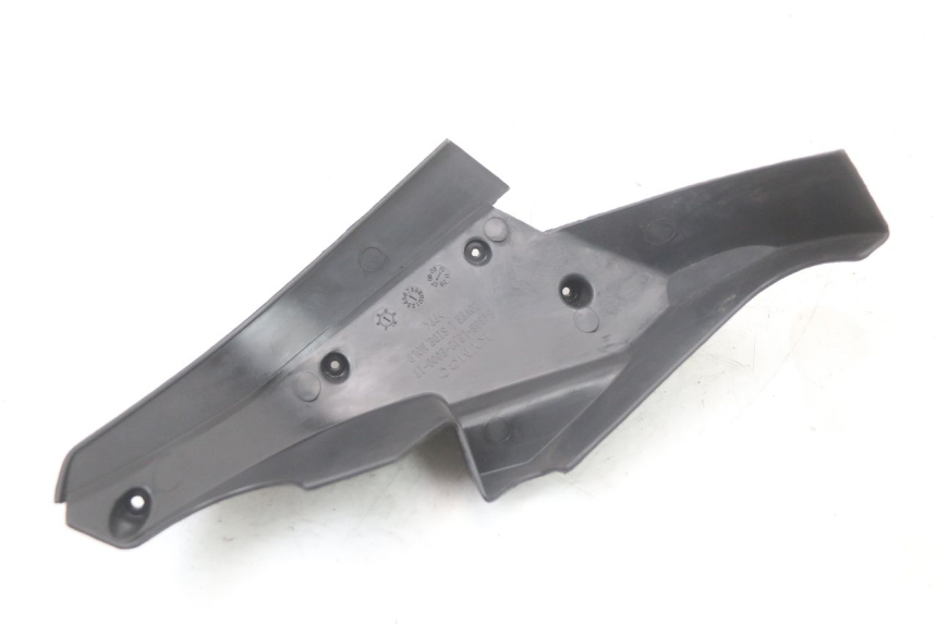 photo de CACHE CHASSIS LATERAL GAUCHE KYMCO SUPER 8 125 (2008 - 2015) - Autre angle de vue