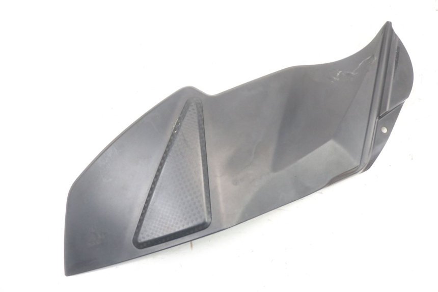 photo de CACHE CHASSIS LATERAL GAUCHE SUZUKI GSR 750 (2011 - 2017) - Vue principale