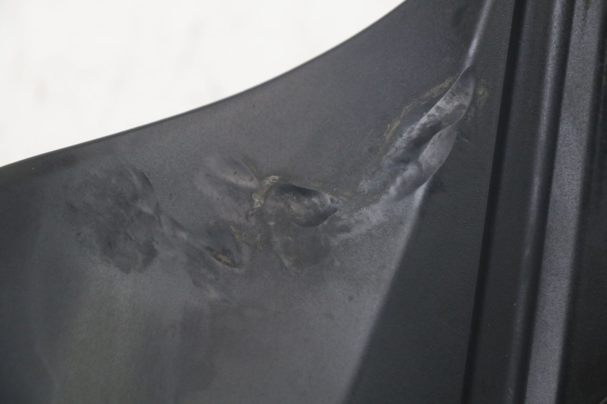 photo de CACHE CHASSIS LATERAL GAUCHE SUZUKI GSR 750 (2011 - 2017) - Autre angle de vue