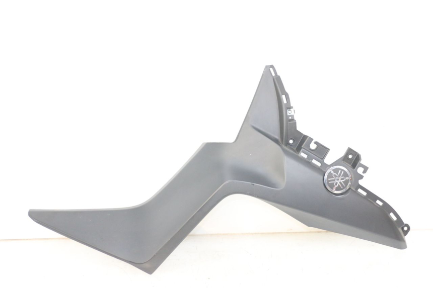 photo de CACHE CHASSIS LATERAL GAUCHE YAMAHA XMAX X-MAX ABS 125 (2017 - 2020) - Vue principale