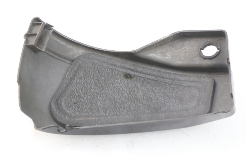 photo de CACHE CHASSIS LATERAL GAUCHE YAMAHA XVS DRAG STAR DRAGSTAR 650 (1997 - 2007) - Autre angle de vue