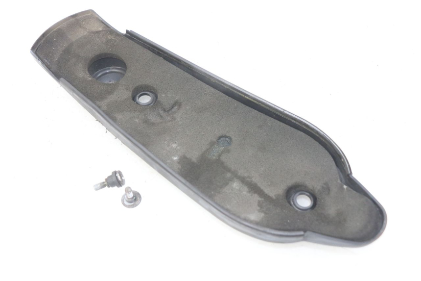 photo de CACHE CHASSIS LATERAL GAUCHE YAMAHA XP T-MAX TMAX 500 (2004 - 2007) - Autre angle de vue