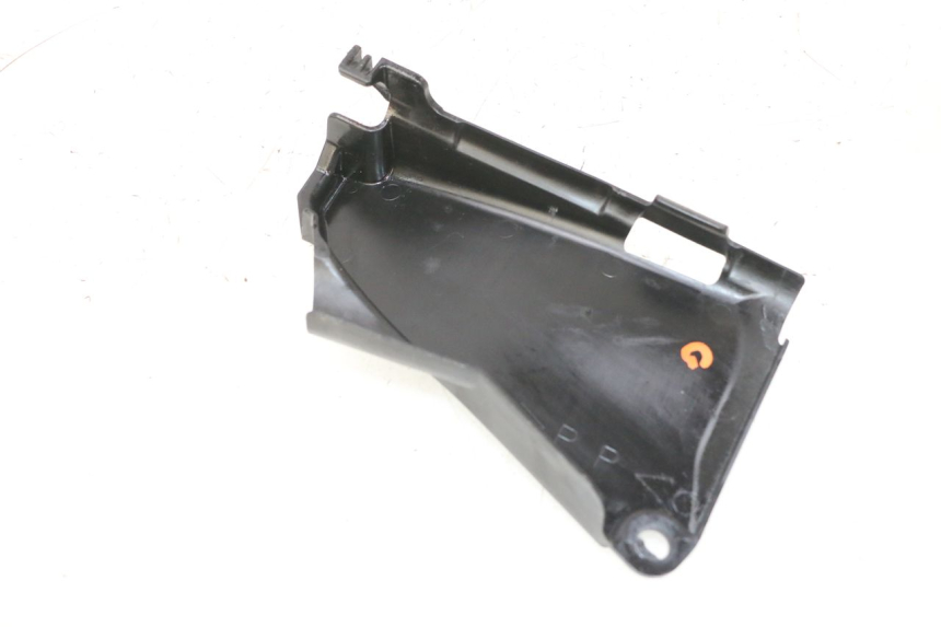 photo de CACHE CHASSIS LATERAL GAUCHE YAMAHA YFM R RAPTOR 250 (2008 - 2014) - Détail de la pièce