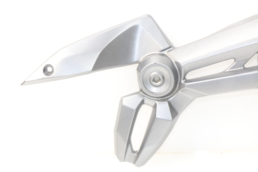 photo de CACHE CHASSIS LATERAL GAUCHE KAWASAKI Z Z900 900 (2017 - 2019) - Autre angle de vue