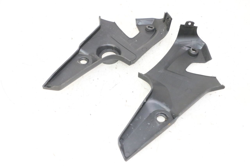 photo de CACHE CHASSIS LATERAL KEEWAY K-LIGHT KLIGHT 125 (2018 - 2025) - Détail de la pièce