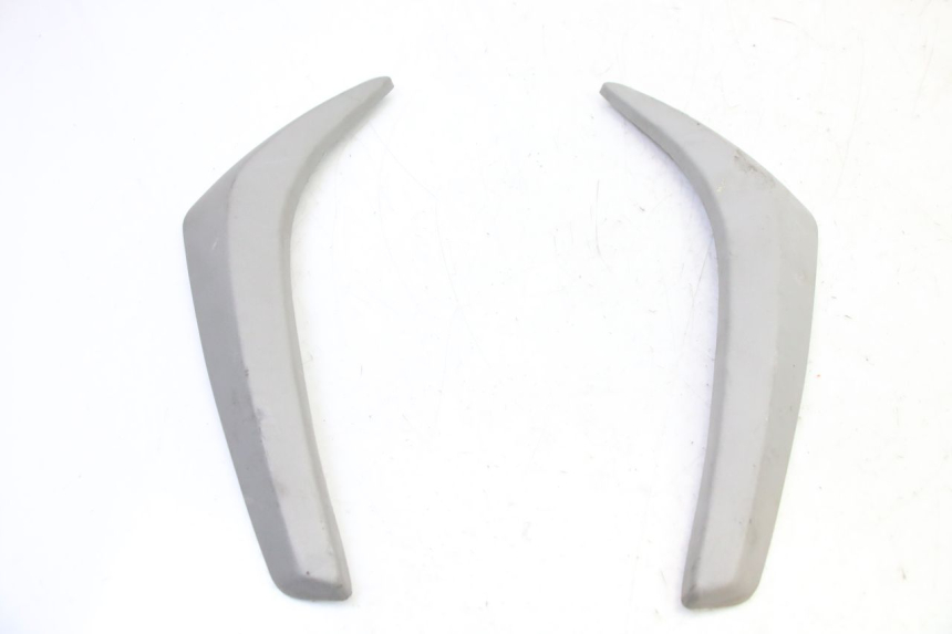 photo de CACHE CHASSIS LATERAL PIAGGIO LIBERTY 4T 50 (2009 - 2015) - Détail de la pièce