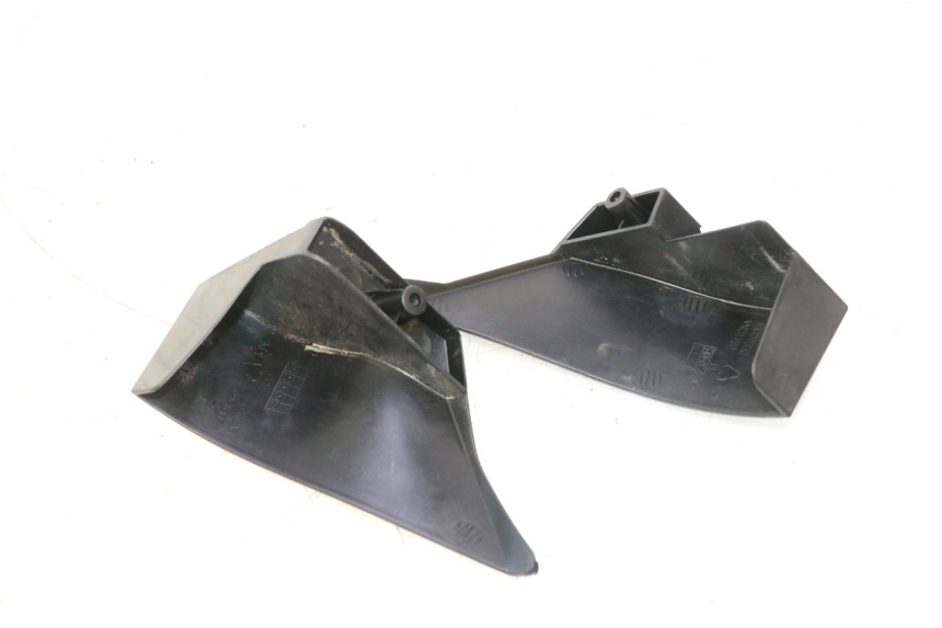 photo de CACHE CHASSIS LATERAL PIAGGIO LIBERTY IGET 4T 50 (2021 - 2025) - Autre angle de vue