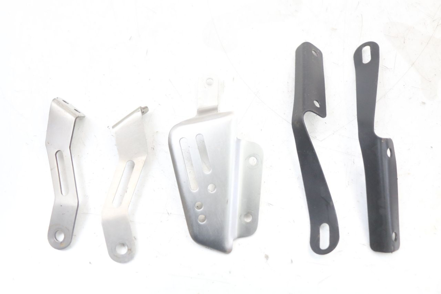 photo de CACHE CHASSIS LATERAL MASAI SCRAMBLER SPORT 125 (2021 - 2025) - Vue principale