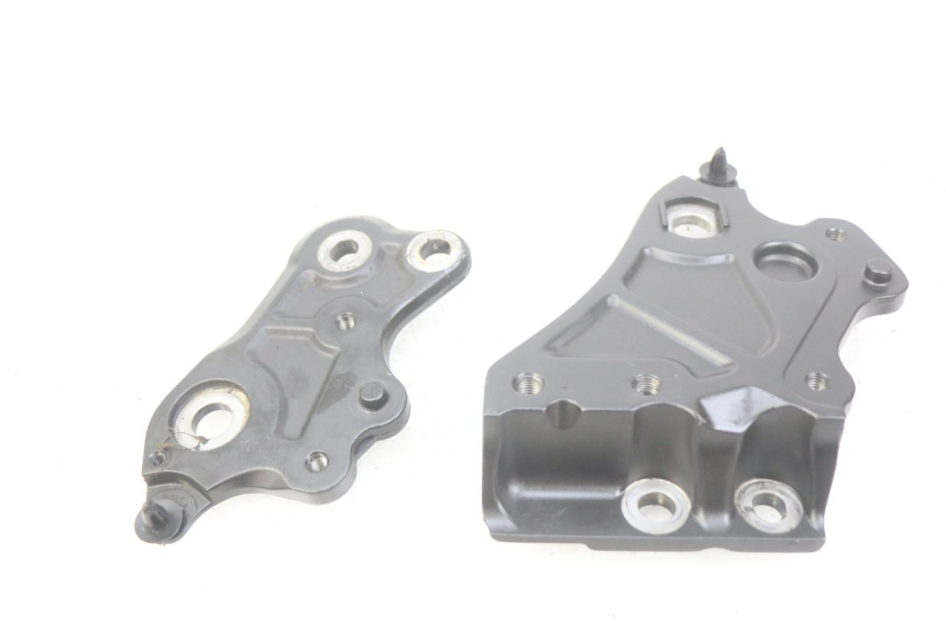 photo de CACHE CHASSIS LATERAL YAMAHA MT-07 MT07 700 (2018 - 2020) - Autre angle de vue