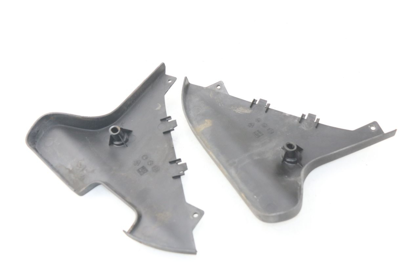 photo de CACHE CHASSIS LATERAL GILERA NEXUS 125 (2009 - 2013) - Détail de la pièce