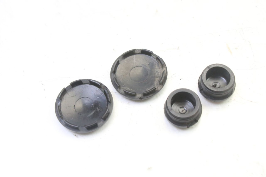 photo de CACHE CHASSIS LATERAL HONDA NTV DEAUVILLE 650 (2001 - 2006) - Zoom état d’usage