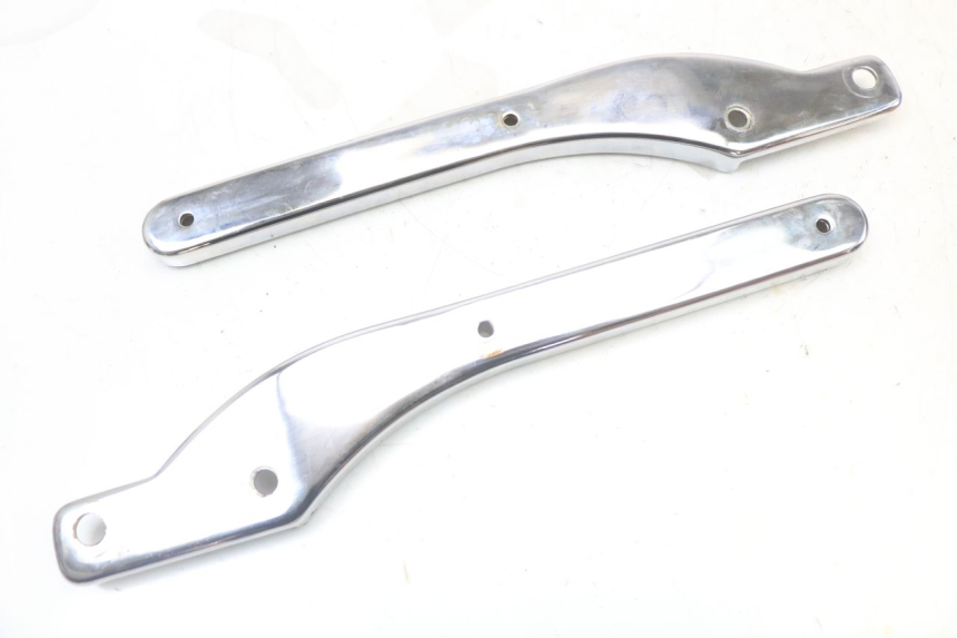 photo de CACHE CHASSIS LATERAL REGAL RAPTOR RAXTER 2 125 (2007 - 2015) - Vue principale