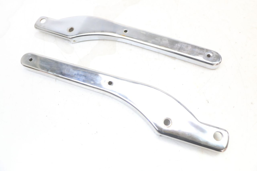 photo de CACHE CHASSIS LATERAL REGAL RAPTOR RAXTER 2 125 (2007 - 2015) - Détail de la pièce